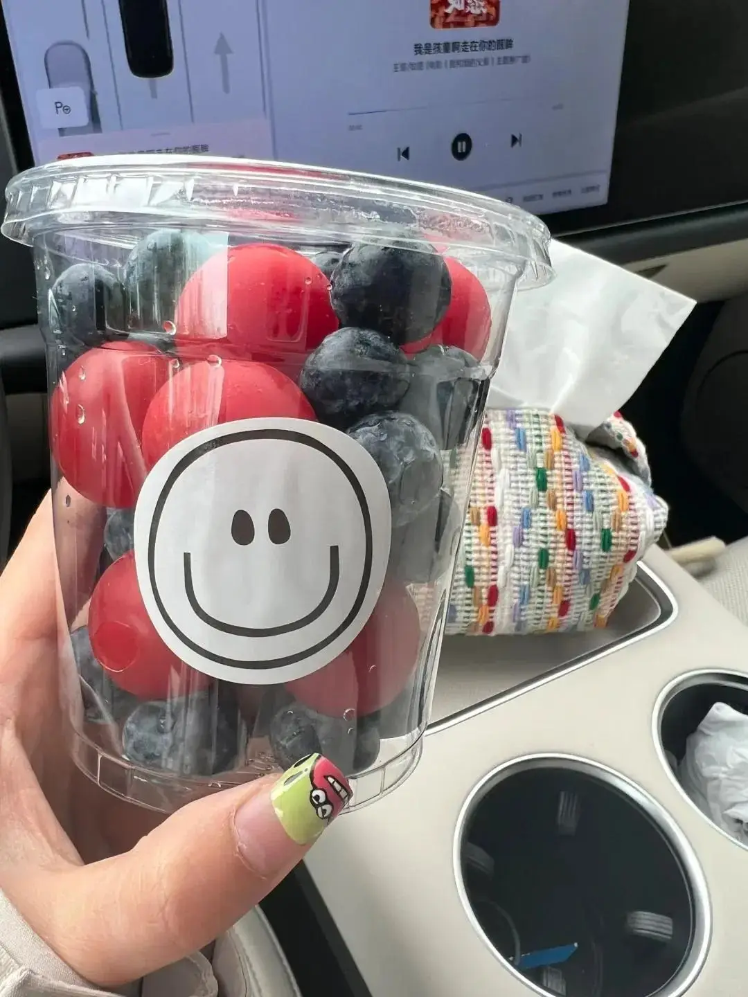 电脑放入电脑包示范_旅行收纳方法_搬家打包技巧