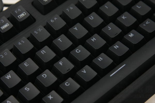 雷柏自产青轴键盘评测_雷柏v500s冰晶版怎么样_雷柏V510s机械键盘