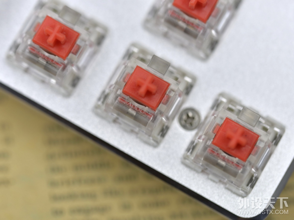 雷柏V500 RGB冰晶版红轴机械键盘评测_雷柏v500s冰晶版怎么样_雷柏V500 RGB冰晶版幻彩背光机械键盘