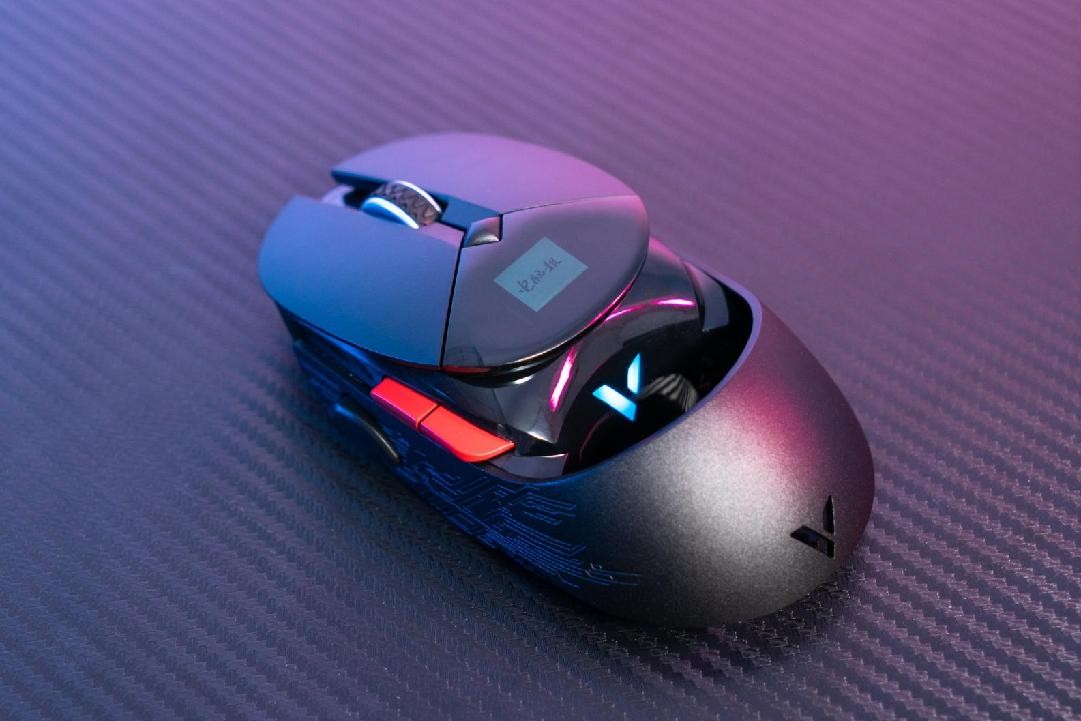 VT960赛博朋克版无线游戏鼠标评测_雷柏v500s冰晶版怎么样_雷柏无线电竞外设套装