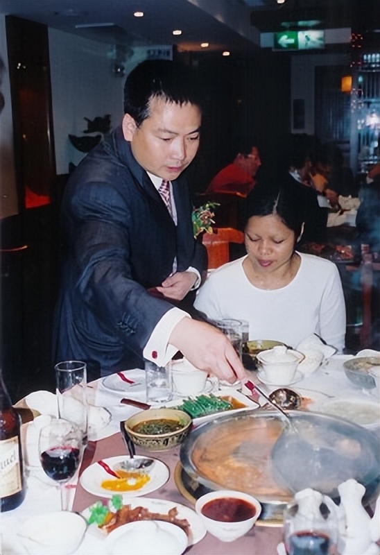 成都谭鱼头投资股份有限公司_谭鱼头创始人谭长安发家史_谭鱼头火锅店发展历程