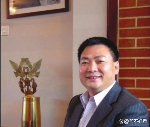 谭长安餐饮帝国失败原因_成都谭鱼头投资股份有限公司_谭鱼头创始人谭长安负债