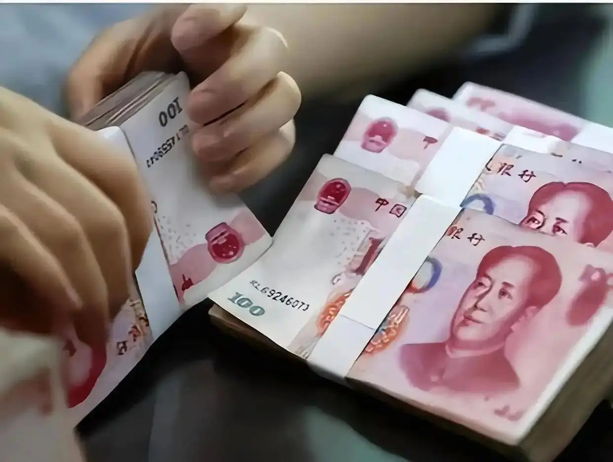 定期存款理财选择_理财和定期存款_理财产品收益率分析